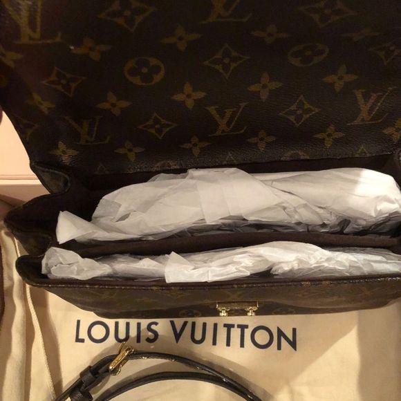 Authentic Métis Pochette 🎉host pick💕 - Picture 5 of 7